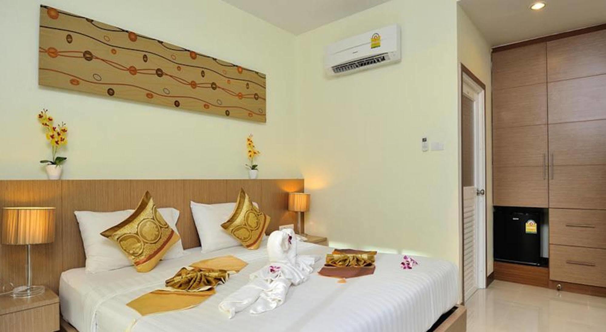 Pimrada Hotel Patong Exteriér fotografie